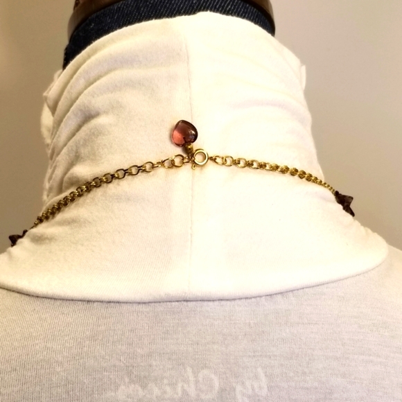 Genuine hand-carved Amethyst Flower Beads Cluster Necklace with Gold-tone Chain - Picture 10 of 13